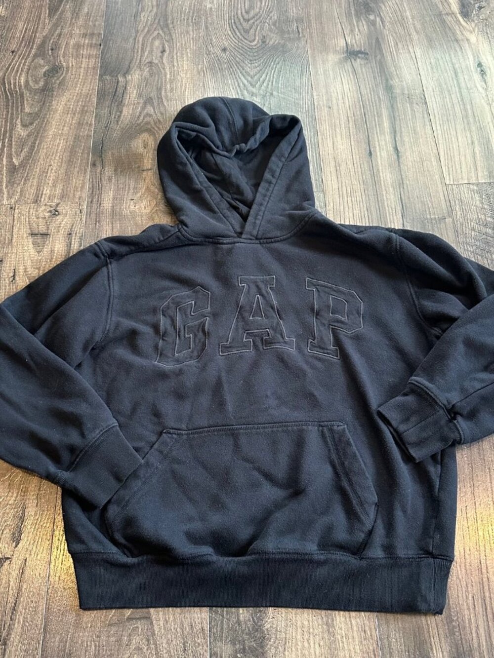 Gap Kid's Youth Pullover Hoodie Black Embroidered Logo Hoodie Size: XXL